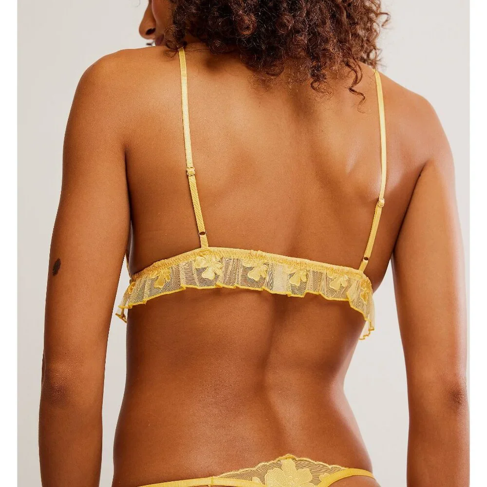 FREE PEOPLE Charlotte Bralette / Flax